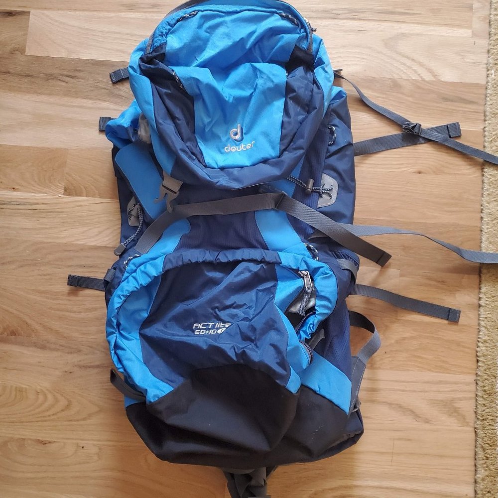 DEUTER ACT Lite 60 + 10 SL Backpack, MIDNIGHT/BLUE